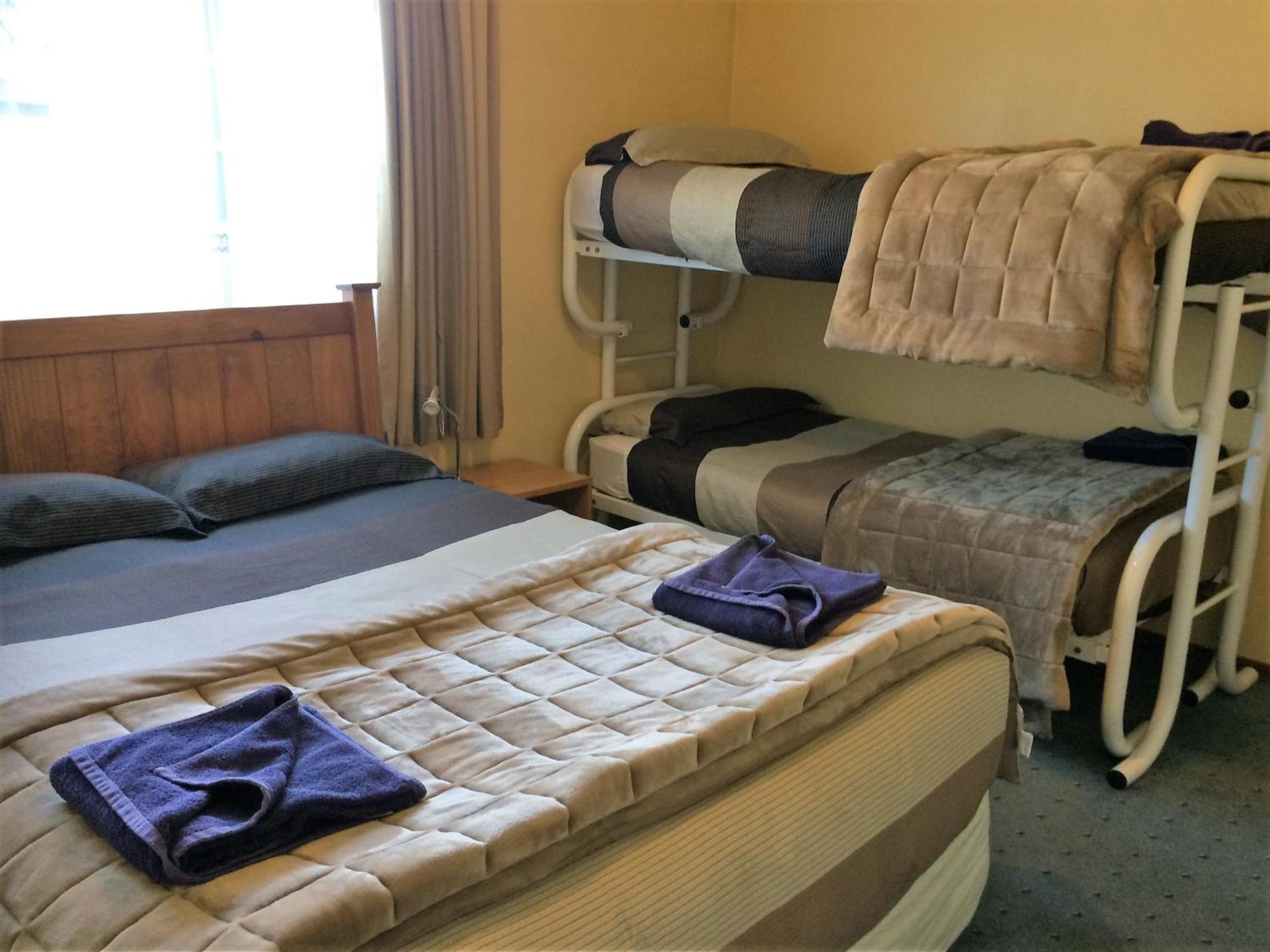Cedar Chalets And Barkers Lodge Methven Δωμάτιο φωτογραφία