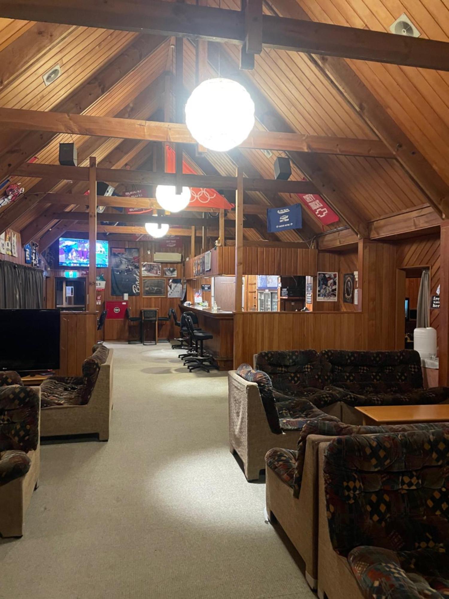 Cedar Chalets And Barkers Lodge Methven Εξωτερικό φωτογραφία