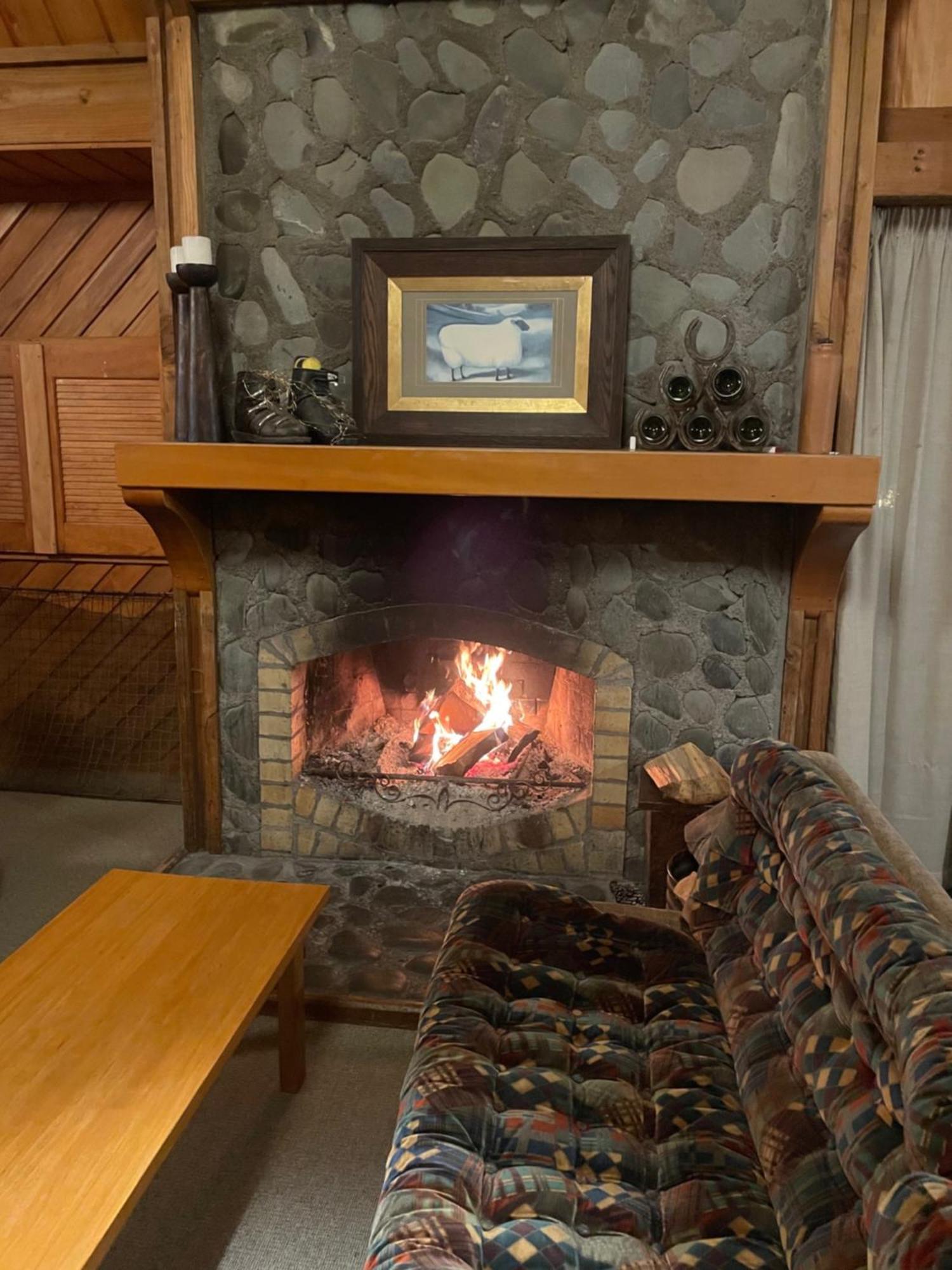 Cedar Chalets And Barkers Lodge Methven Εξωτερικό φωτογραφία
